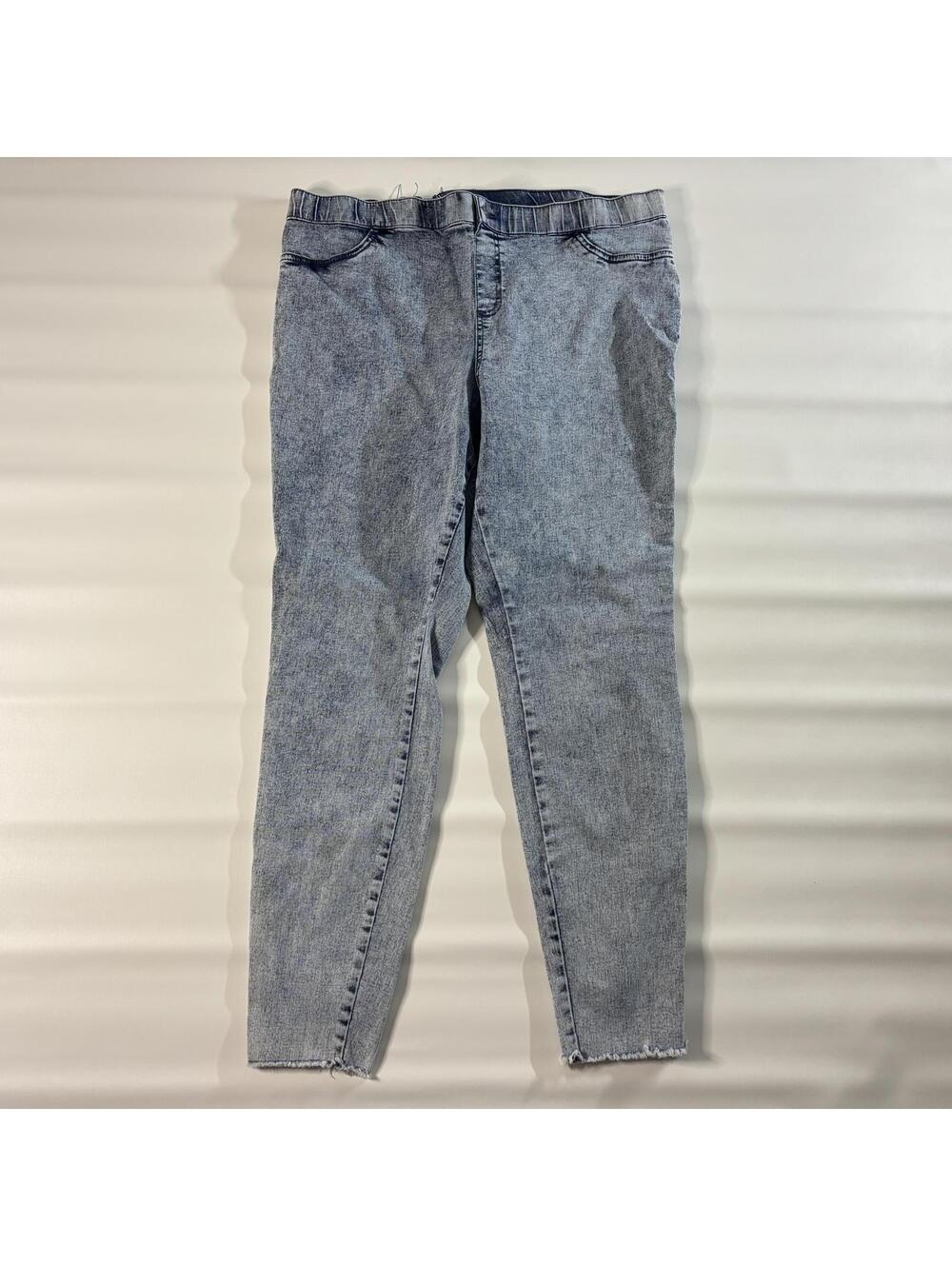 HUE Studio Acid Wash Jeggings Plus Size XXL 2XL Frayed Hems Stretch